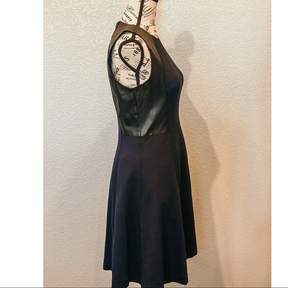 Eliza J Blue Dress with Black Leather Colorblock Side Panel, size 6 - Picture 9 of 12